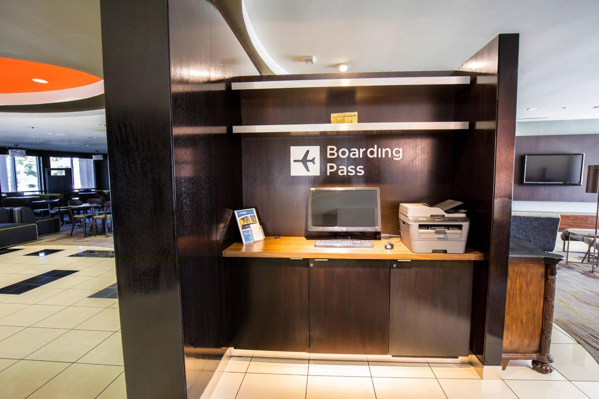 Courtyard By Marriott Merced Eksteriør billede
