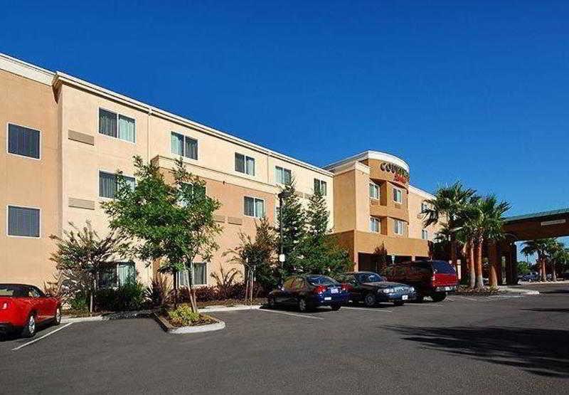 Courtyard By Marriott Merced Eksteriør billede